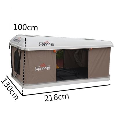 Tenda beige sul tetto della macchina Tenda con apertura automatica rapida 2019