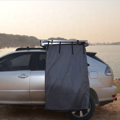 Camper laterale SUV all'aria aperta con tenda igienica a tenda con doccia