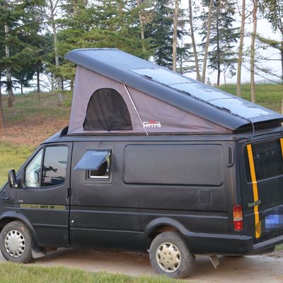 Il tetto in alluminio personalizzato per camper migliora la tua esperienza di campeggio