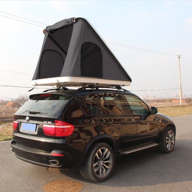 Triangolo Hard Shell Auto Roof Top Tent per 4X4 Camouflage One Bedroom Stile più venduto